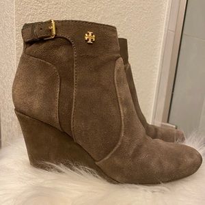 Tory Burch Milan Booties in Bisonte